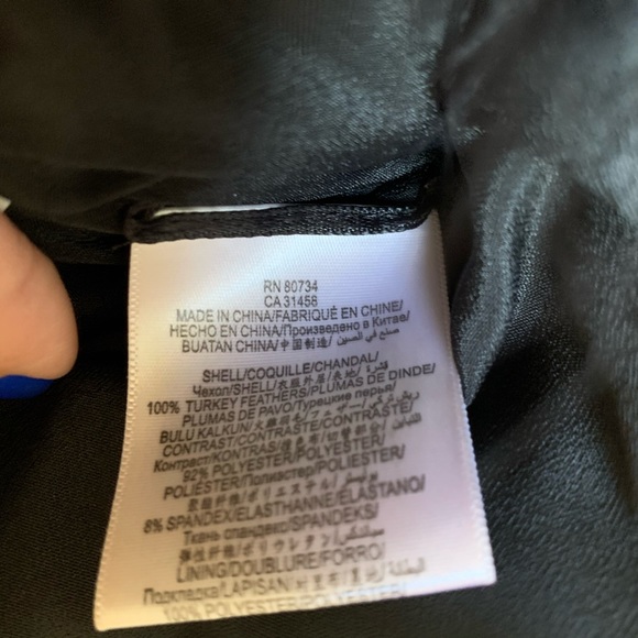 $98🖤Michaela Marabou feather BCBG skirt size L - Picture 7 of 9